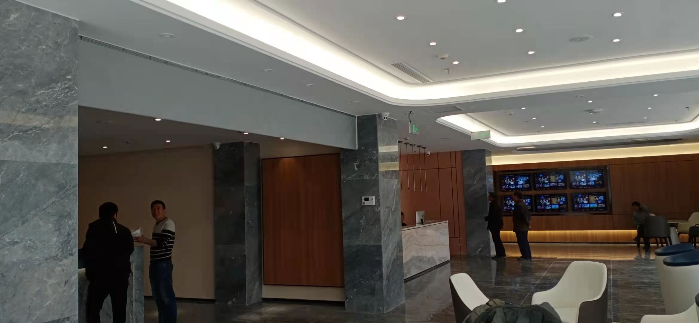 挡烟垂壁安装防孔眼堵漏办法